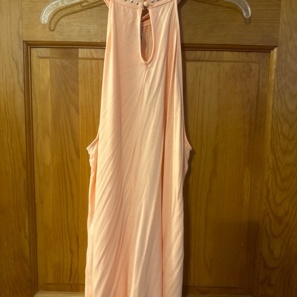 Summer Top - Picture 3 of 3